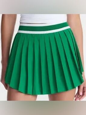 AVIA TENNIS SKIRT WITH BUILT IN SHORTS